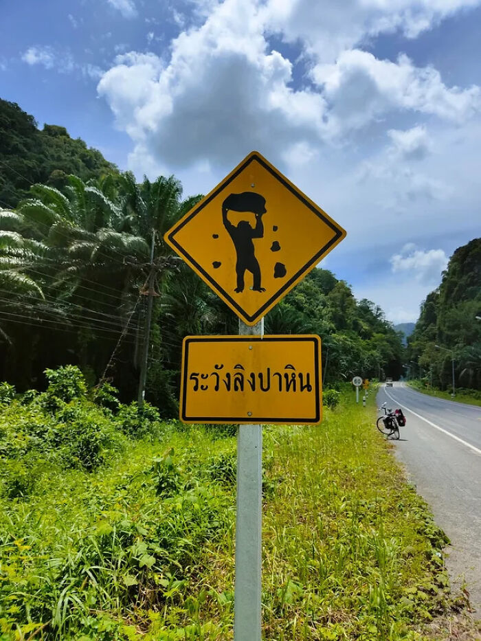 54 Signs From Around The World That Look Like Someone Surely Made A Mistake 54 Signs From Around The World That Look Like Someone Surely Made A Mistake