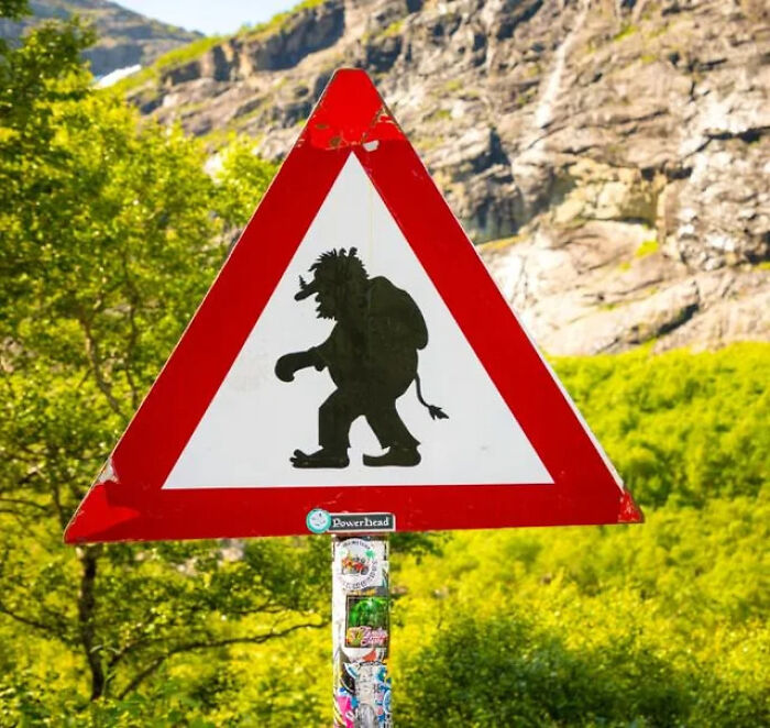 54 Signs From Around The World That Look Like Someone Surely Made A Mistake 54 Signs From Around The World That Look Like Someone Surely Made A Mistake