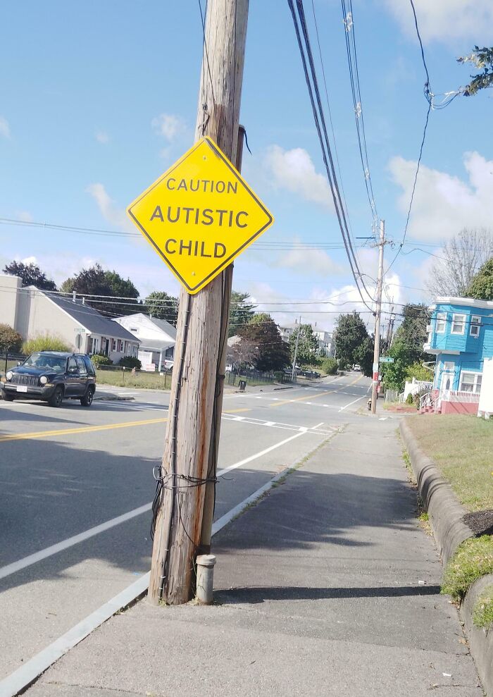 54 Signs From Around The World That Look Like Someone Surely Made A Mistake 54 Signs From Around The World That Look Like Someone Surely Made A Mistake