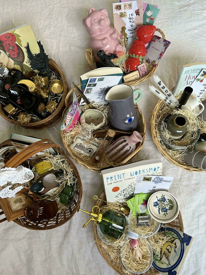 86 Thrift Store Finds That Made Digging Through Secondhand Shelves Totally Worth It 86 Thrift Store Finds That Made Digging Through Secondhand Shelves Totally Worth It