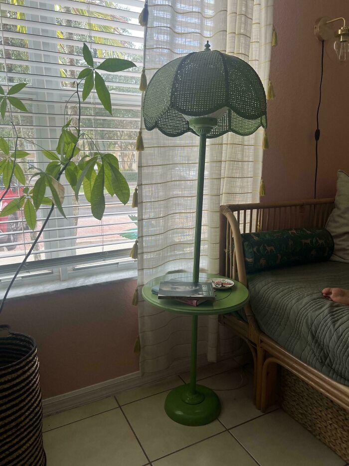 86 Thrift Store Finds That Made Digging Through Secondhand Shelves Totally Worth It 86 Thrift Store Finds That Made Digging Through Secondhand Shelves Totally Worth It