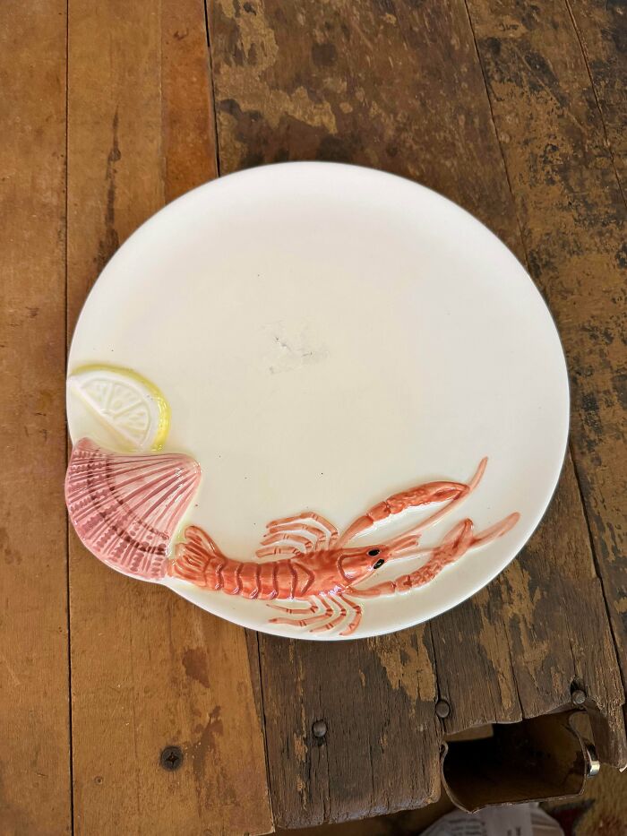 86 Thrift Store Finds That Made Digging Through Secondhand Shelves Totally Worth It 86 Thrift Store Finds That Made Digging Through Secondhand Shelves Totally Worth It