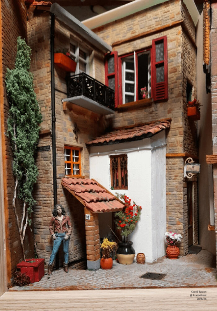 105 Book Nooks That Turn A Few Inches Of Shelf Space Into Entire Little Worlds (New Pics) 105 Book Nooks That Turn A Few Inches Of Shelf Space Into Entire Little Worlds (New Pics)