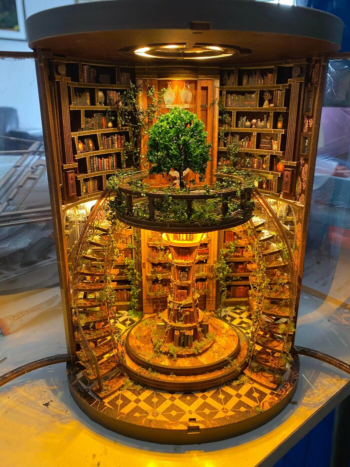 105 Book Nooks That Turn A Few Inches Of Shelf Space Into Entire Little Worlds (New Pics) 105 Book Nooks That Turn A Few Inches Of Shelf Space Into Entire Little Worlds (New Pics)