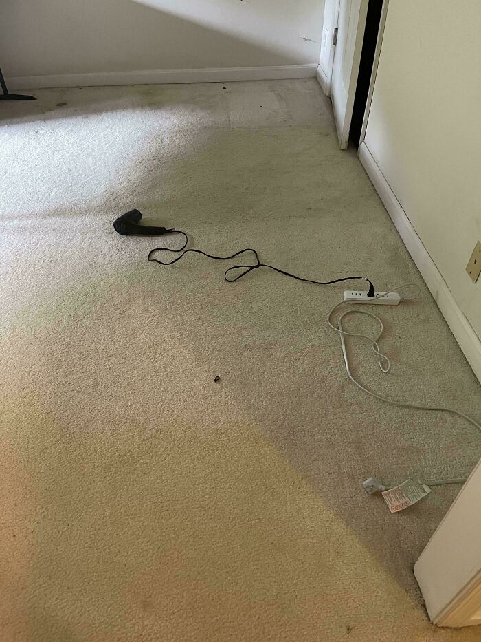 76 Times Landlords Were So Terrible, They Had To Be Shamed In This Online Community (New Pics) 76 Times Landlords Were So Terrible, They Had To Be Shamed In This Online Community (New Pics)