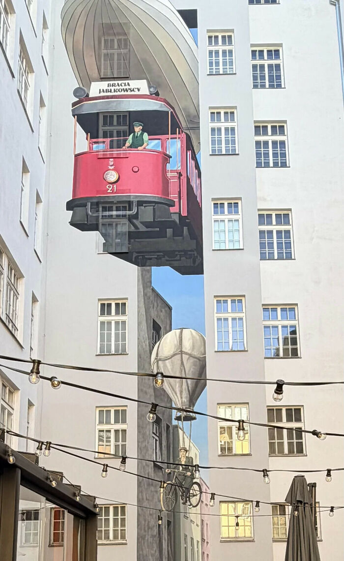 79 Pictures That Might Make You Look Once, Twice, Then A Third Time Just To Be Sure 79 Pictures That Might Make You Look Once, Twice, Then A Third Time Just To Be Sure