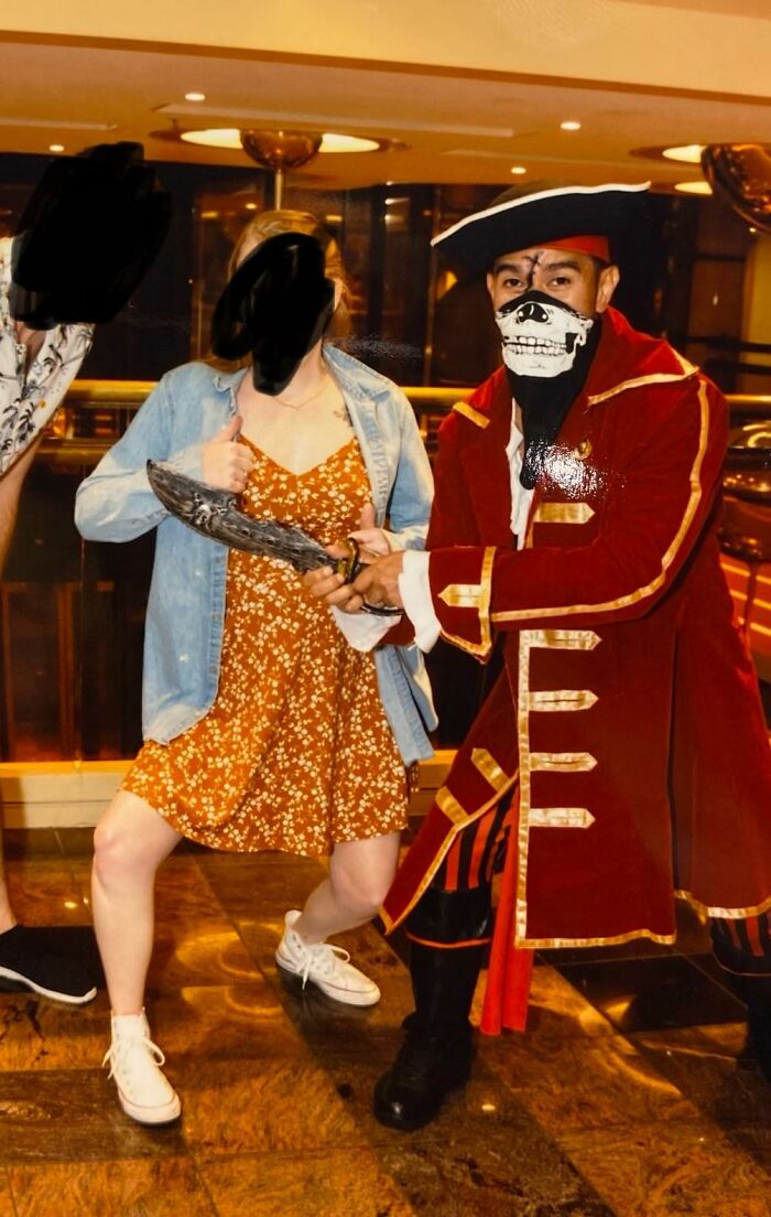 79 Pictures That Might Make You Look Once, Twice, Then A Third Time Just To Be Sure 79 Pictures That Might Make You Look Once, Twice, Then A Third Time Just To Be Sure