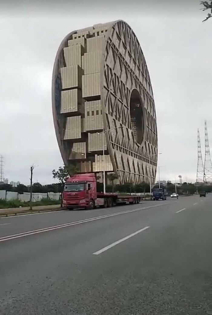 79 Pictures That Might Make You Look Once, Twice, Then A Third Time Just To Be Sure 79 Pictures That Might Make You Look Once, Twice, Then A Third Time Just To Be Sure