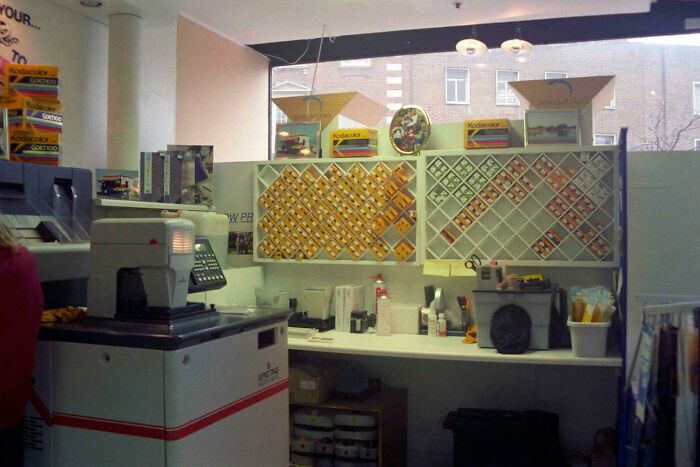 65 Nostalgic Pics That Show Just How Different Everyday Life Felt In The Early 2000s 65 Nostalgic Pics That Show Just How Different Everyday Life Felt In The Early 2000s