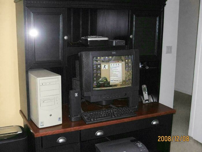 65 Nostalgic Pics That Show Just How Different Everyday Life Felt In The Early 2000s 65 Nostalgic Pics That Show Just How Different Everyday Life Felt In The Early 2000s