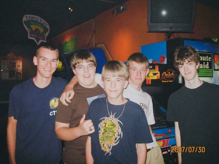 65 Nostalgic Pics That Show Just How Different Everyday Life Felt In The Early 2000s 65 Nostalgic Pics That Show Just How Different Everyday Life Felt In The Early 2000s