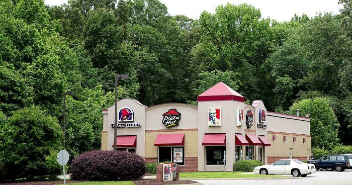 65 Nostalgic Pics That Show Just How Different Everyday Life Felt In The Early 2000s 65 Nostalgic Pics That Show Just How Different Everyday Life Felt In The Early 2000s