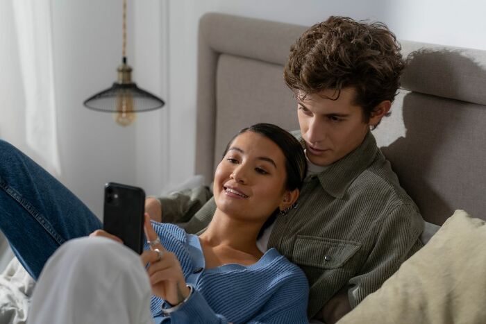 93 Stupid, Small But Significant Things That Made Men Lose Interest In A Woman Instantly 93 Stupid, Small But Significant Things That Made Men Lose Interest In A Woman Instantly