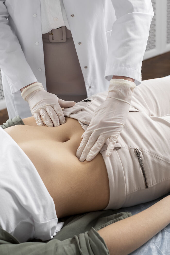 Doctors Reveal 37 Health Problems They’re Seeing In Gen Z That Used To Be Rare In Young People