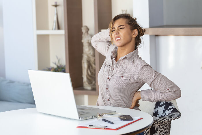 Doctors Reveal 37 Health Problems They’re Seeing In Gen Z That Used To Be Rare In Young People
