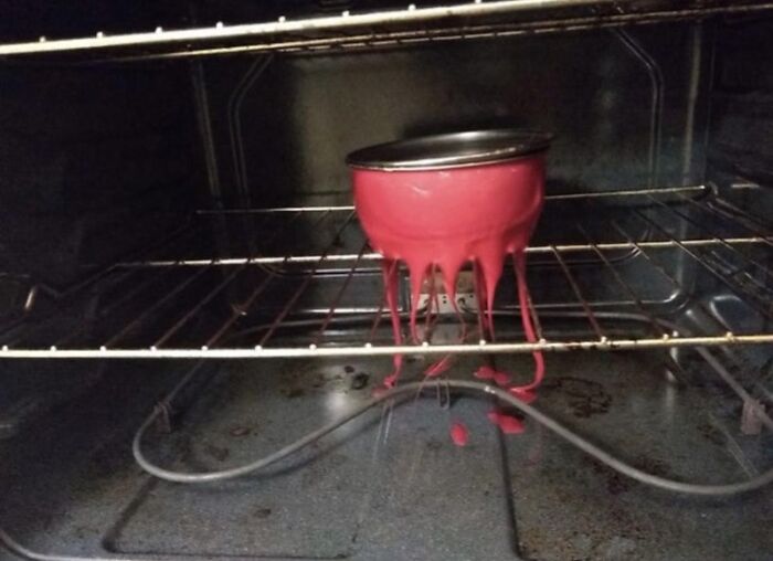 78 Roommate Stories That Prove You Don’t Really Know Someone Until You Share A Home 78 Roommate Stories That Prove You Don’t Really Know Someone Until You Share A Home