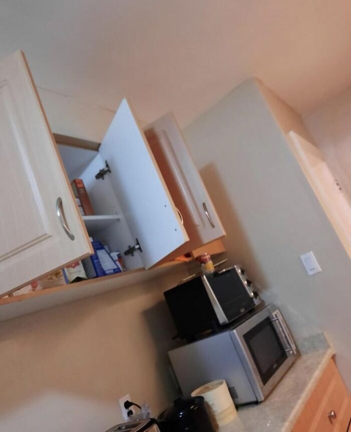 78 Roommate Stories That Prove You Don’t Really Know Someone Until You Share A Home 78 Roommate Stories That Prove You Don’t Really Know Someone Until You Share A Home
