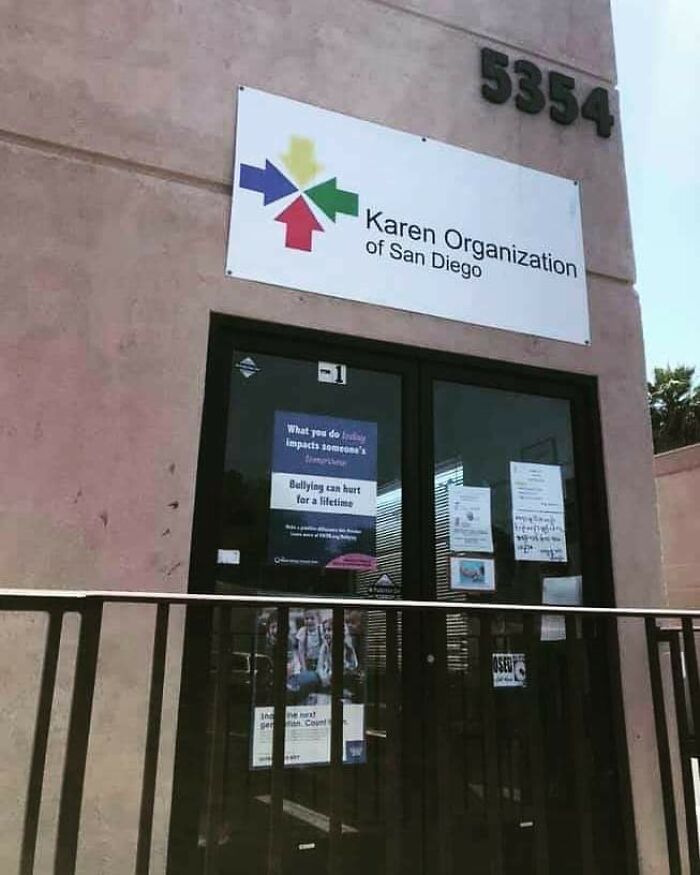 92 Posts And Pics That Capture “Karen” Behavior At Its Most Unhinged 92 Posts And Pics That Capture “Karen” Behavior At Its Most Unhinged