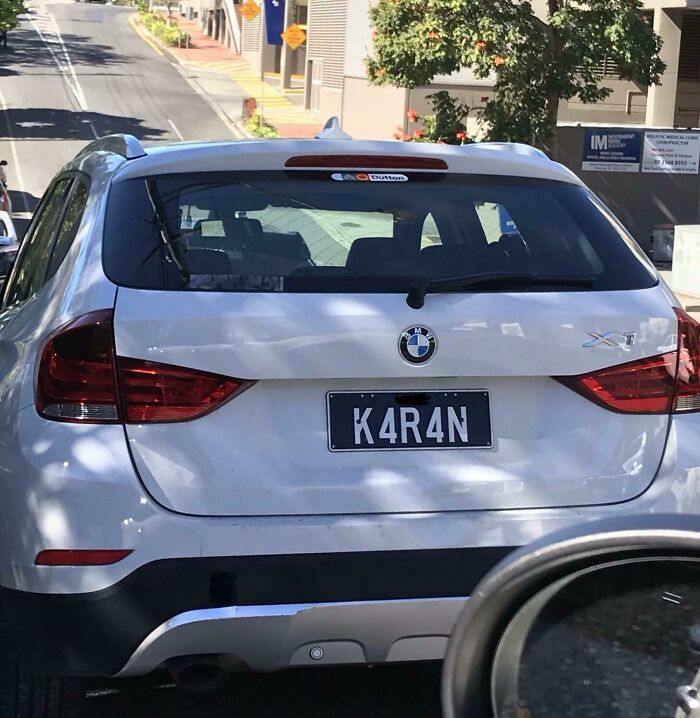 92 Posts And Pics That Capture “Karen” Behavior At Its Most Unhinged 92 Posts And Pics That Capture “Karen” Behavior At Its Most Unhinged
