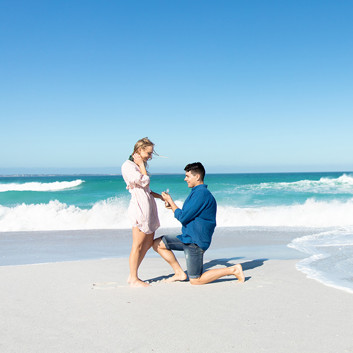 Laguna Beach ‘Karen’ Hijacks Couple’s Romantic Proposal As Confrontation Turns Ugly Laguna Beach ‘Karen’ Hijacks Couple’s Romantic Proposal As Confrontation Turns Ugly