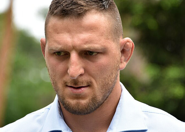 Men Who&rsquo;ve Never Been In The Ring Are Paying To Get “Cauliflower Ears” And Look Tougher