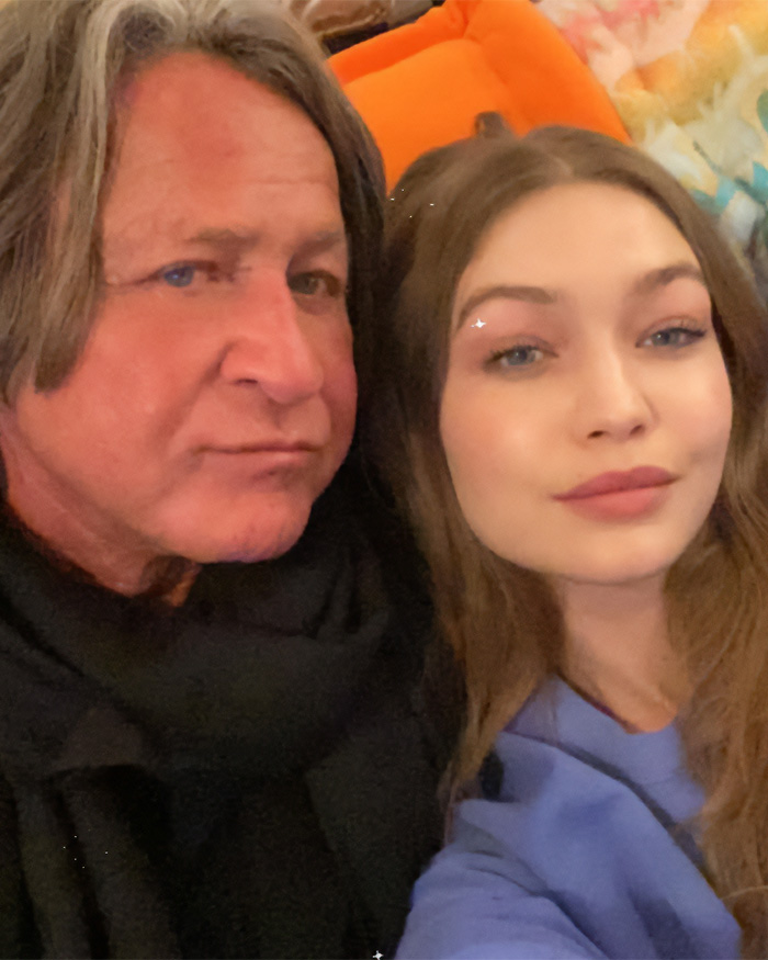 “Nepotism At Its Finest”: Gigi Hadid’s Runway Return Has Viewers Brutally Questioning Her Supermodel Credentials “Nepotism At Its Finest”: Gigi Hadid’s Runway Return Has Viewers Brutally Questioning Her Supermodel Credentials