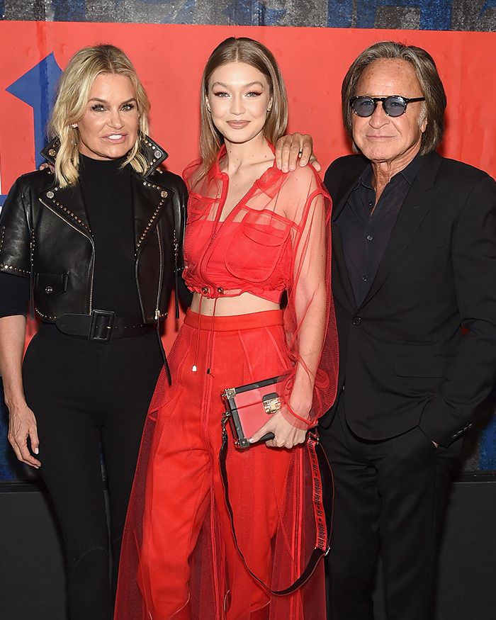 “Nepotism At Its Finest”: Gigi Hadid’s Runway Return Has Viewers Brutally Questioning Her Supermodel Credentials “Nepotism At Its Finest”: Gigi Hadid’s Runway Return Has Viewers Brutally Questioning Her Supermodel Credentials
