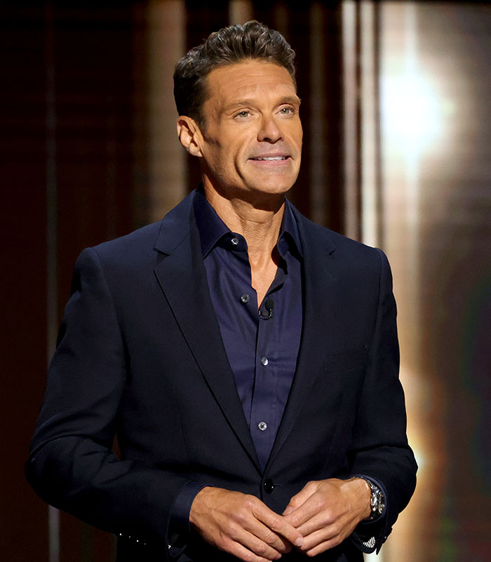 After Sparking Concern For His Body Transformation, Ryan Seacrest’s Photo Goes Viral For All The Wrong Reasons