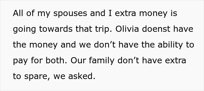 Woman Lashes Out At Parents Who Can Only Help One Of Their Daughters And They Don&rsquo;t Choose Her