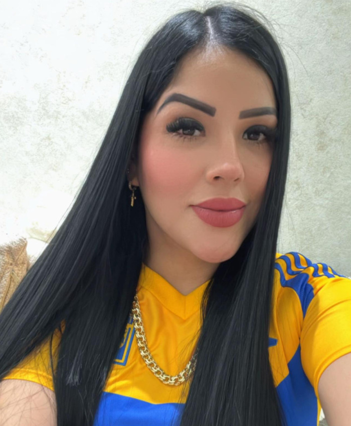Influencer Found Lifeless Alongside Partner And Three Kids In Tragic Circumstances After Chilling Final Post Influencer Found Lifeless Alongside Partner And Three Kids In Tragic Circumstances After Chilling Final Post