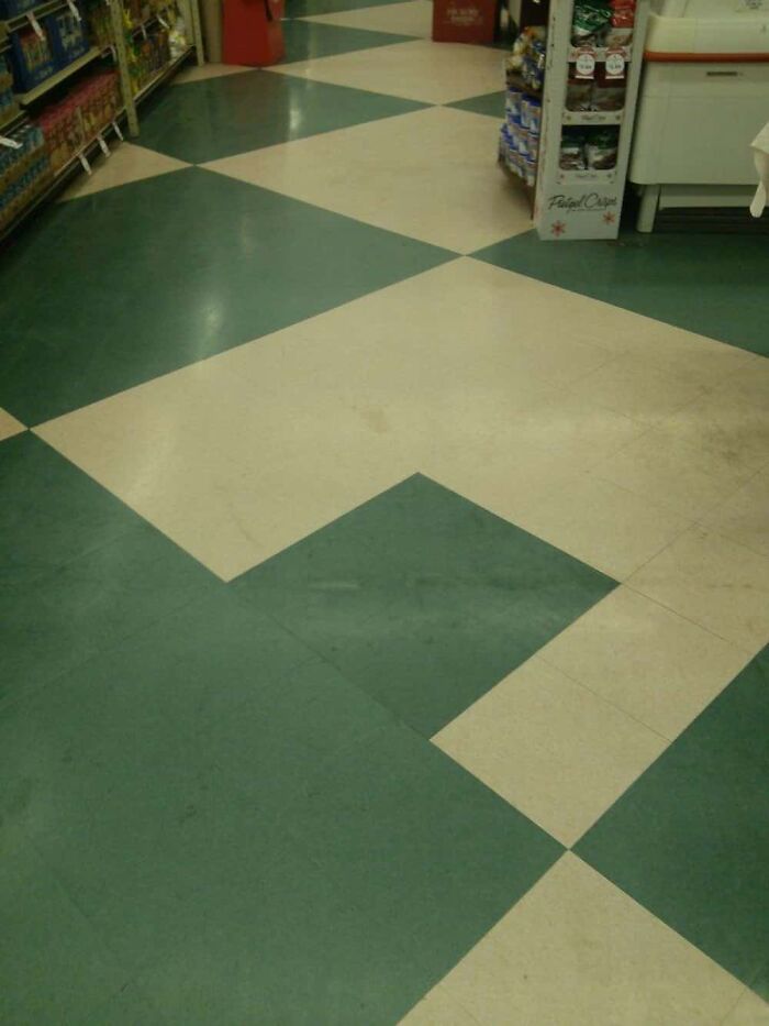 98 Photos That Perfectionists Might Want To Burn, Put The Ashes In A Box And Release It Into The Ocean 98 Photos That Perfectionists Might Want To Burn, Put The Ashes In A Box And Release It Into The Ocean