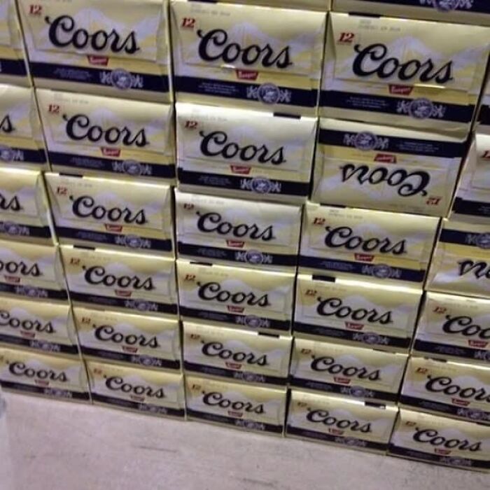 98 Photos That Perfectionists Might Want To Burn, Put The Ashes In A Box And Release It Into The Ocean 98 Photos That Perfectionists Might Want To Burn, Put The Ashes In A Box And Release It Into The Ocean