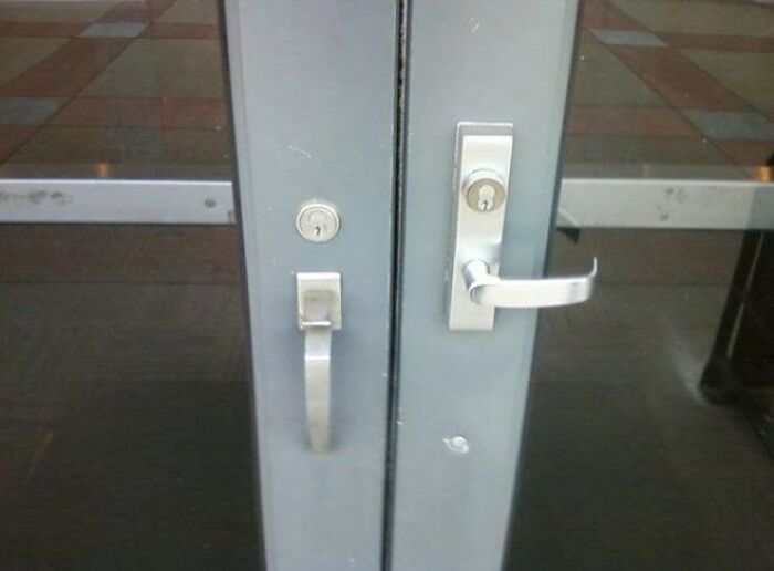 98 Photos That Perfectionists Might Want To Burn, Put The Ashes In A Box And Release It Into The Ocean 98 Photos That Perfectionists Might Want To Burn, Put The Ashes In A Box And Release It Into The Ocean