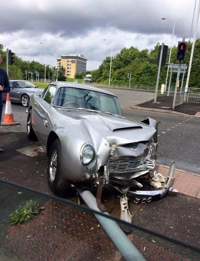 72 Expensive Accidents That Are Extremely Stressful But Not For You Who Don’t Have To Pay For Them 72 Expensive Accidents That Are Extremely Stressful But Not For You Who Don’t Have To Pay For Them
