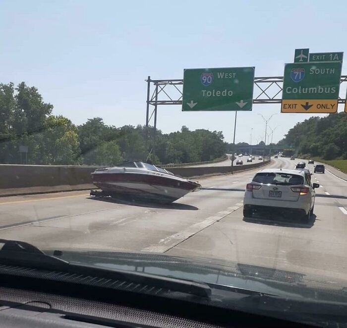 72 Expensive Accidents That Are Extremely Stressful But Not For You Who Don’t Have To Pay For Them 72 Expensive Accidents That Are Extremely Stressful But Not For You Who Don’t Have To Pay For Them