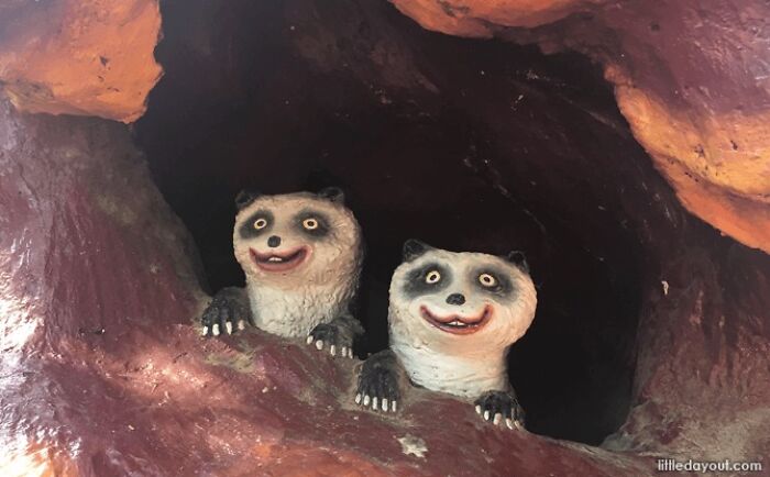 79 Hilarious, Bizarre, And Downright Bad Examples Of Public Art Around The World