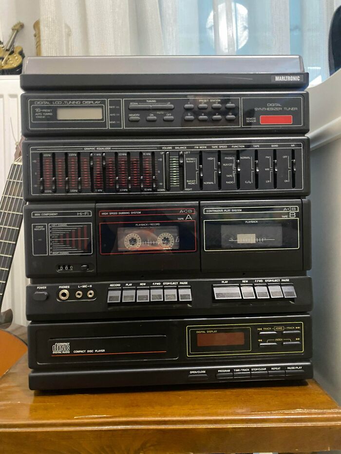 67 Vintage Tech Finds For Anyone Who Misses Buttons, Cassettes, And Chunky Electronics