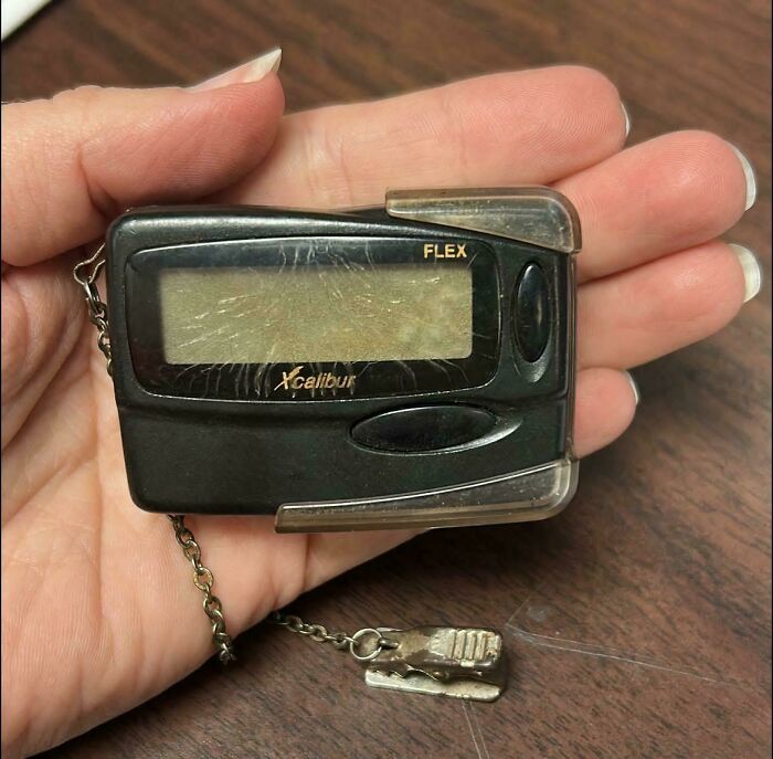 67 Vintage Tech Finds For Anyone Who Misses Buttons, Cassettes, And Chunky Electronics