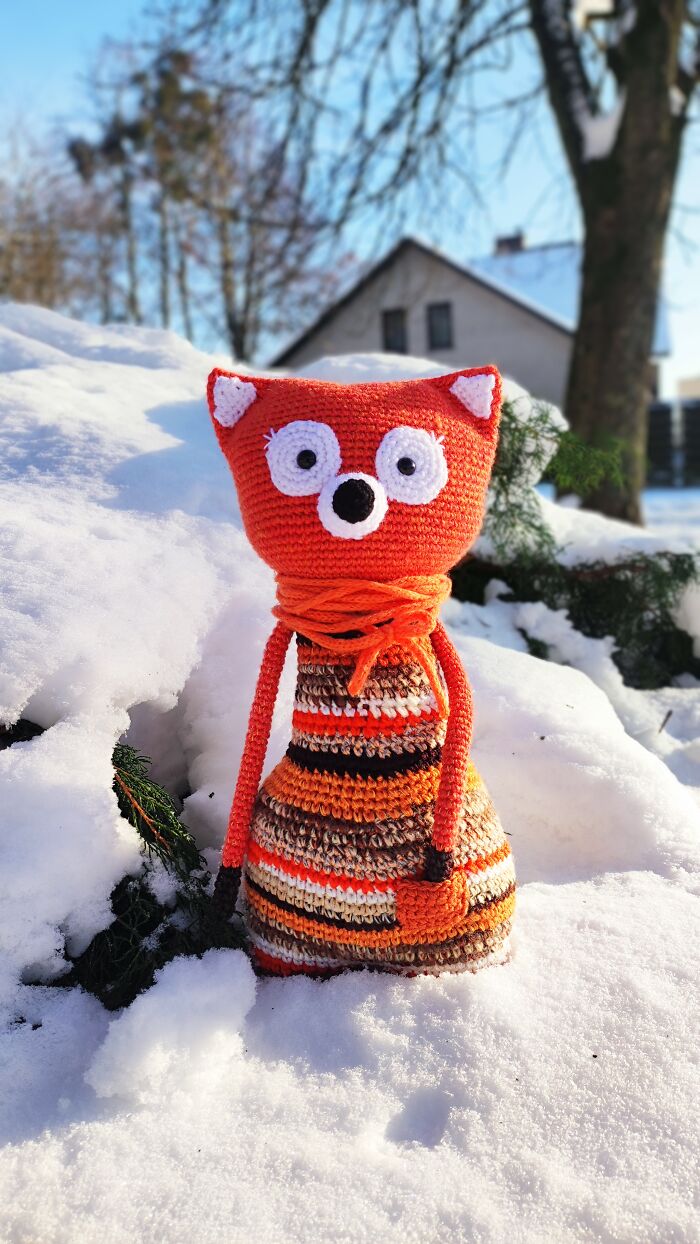 23 Funny And Adorable Crochet Creatures Made By This Artist From Leftover Yarn Scraps 23 Funny And Adorable Crochet Creatures Made By This Artist From Leftover Yarn Scraps