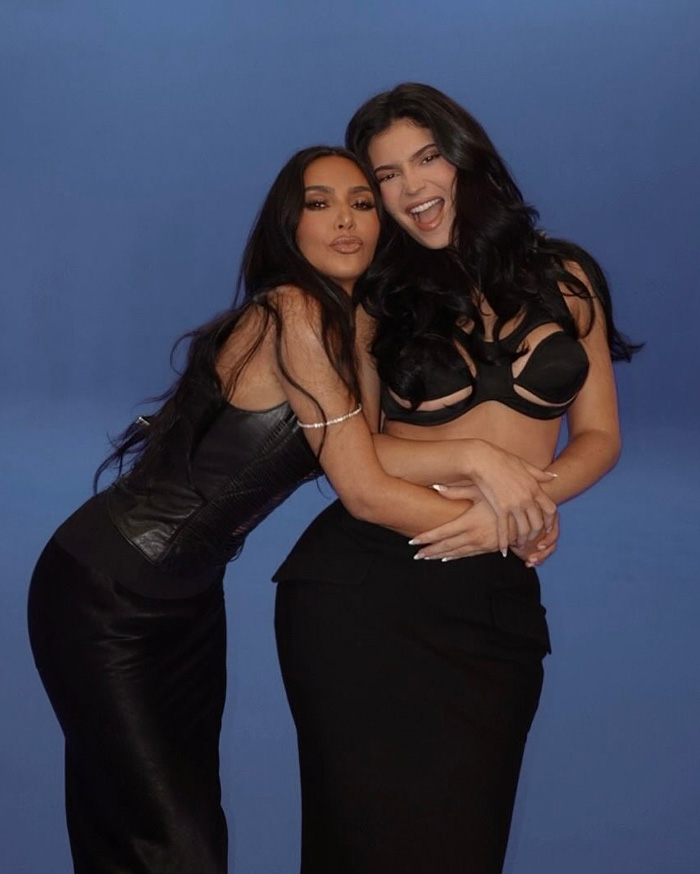Kim Kardashian Shares Jack O’ Lantern Of Kylie And Timoth&eacute;e And Everyone Is Calling Out Awkward Detail