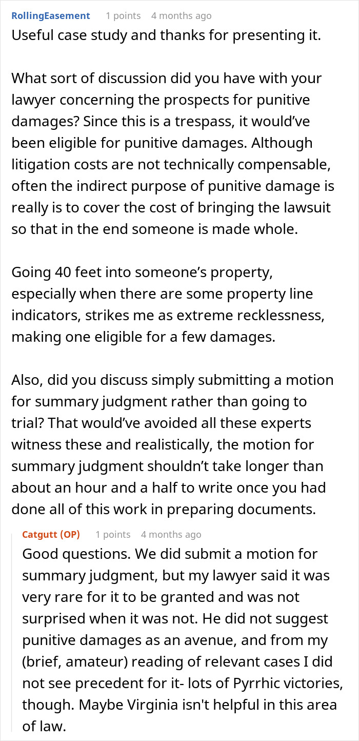 Entitled Neighbor Cuts Down Healthy 89-Year-Old Oak Without Asking, Demands To Split The $2,000 Cost