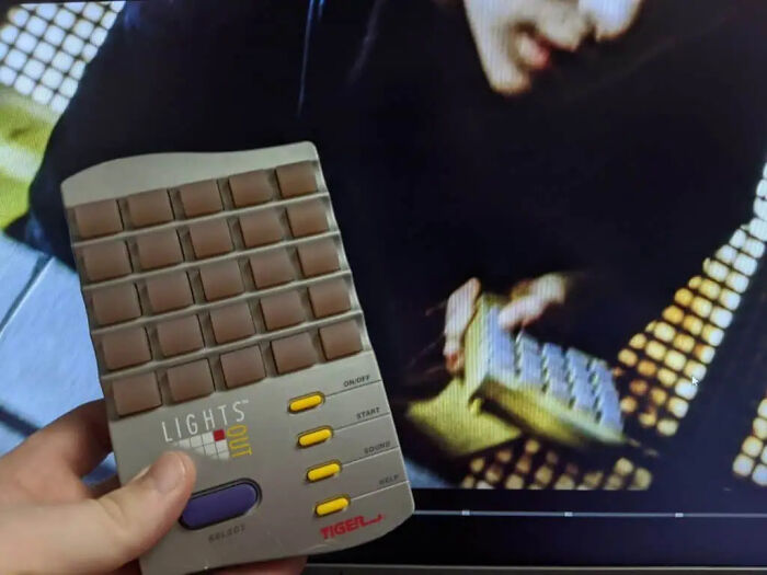 64 Incredibly Cool Movie Props That Show Just How Much Craft Goes Into Making Every Film Look Real