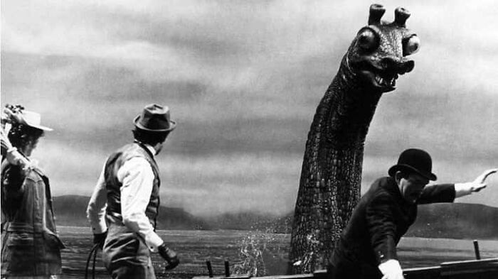 64 Incredibly Cool Movie Props That Show Just How Much Craft Goes Into Making Every Film Look Real