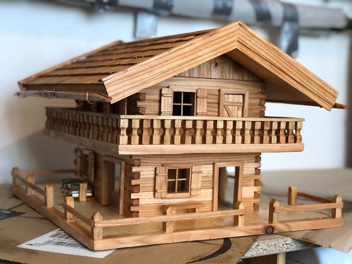 66 Clever Wooden Creations That Make Ordinary Materials Look Anything But Ordinary