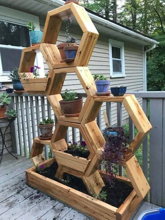 66 Clever Wooden Creations That Make Ordinary Materials Look Anything But Ordinary