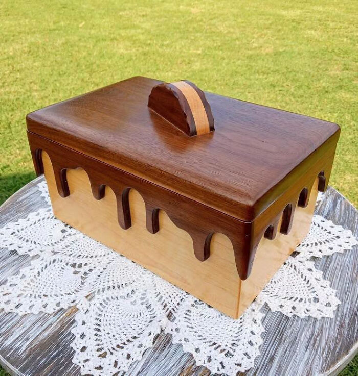 66 Clever Wooden Creations That Make Ordinary Materials Look Anything But Ordinary