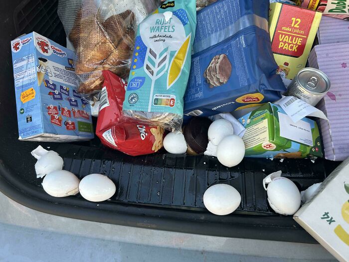 68 Photos Of Decisions So Questionable You&rsquo;ll Want To Ask What The Thought Process Was