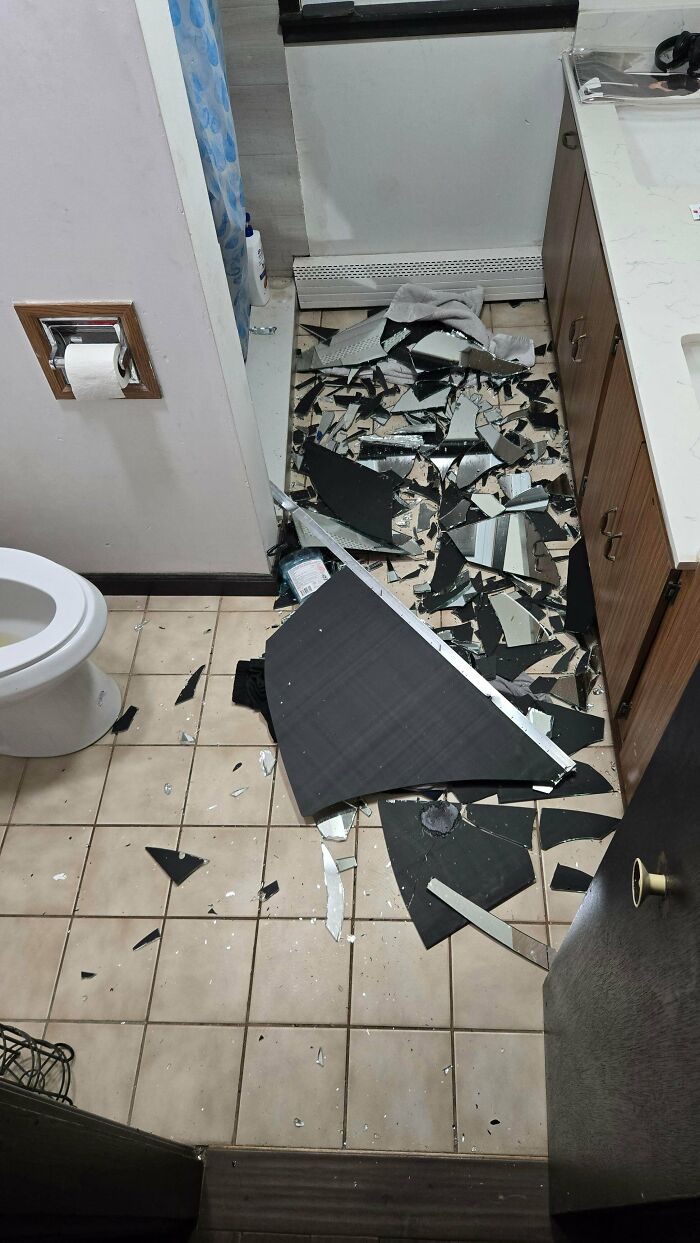 68 Photos Of Decisions So Questionable You&rsquo;ll Want To Ask What The Thought Process Was