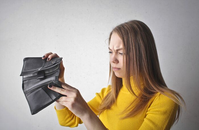 Netizens Recall 80 Times They Witnessed People Behaving Like The World Owed Them Everything