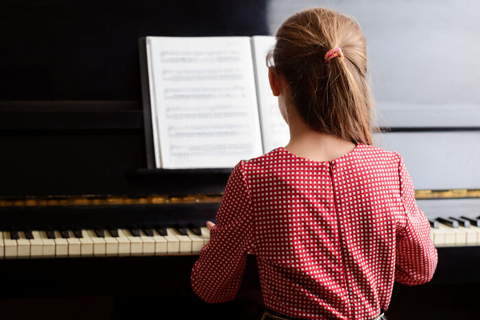 62 People Share The Most Extreme Cases Of Helicopter Parenting They&rsquo;ve Ever Witnessed